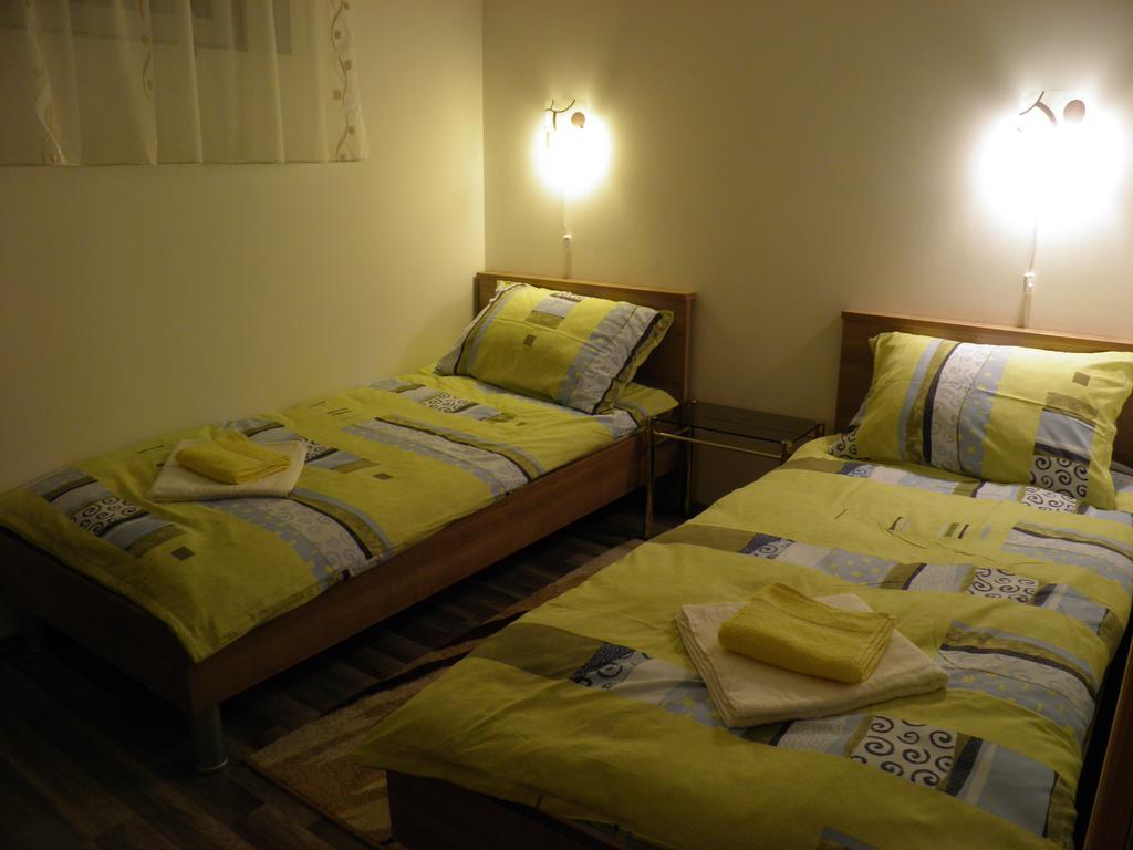 Apartman Marko Огулин Экстерьер фото